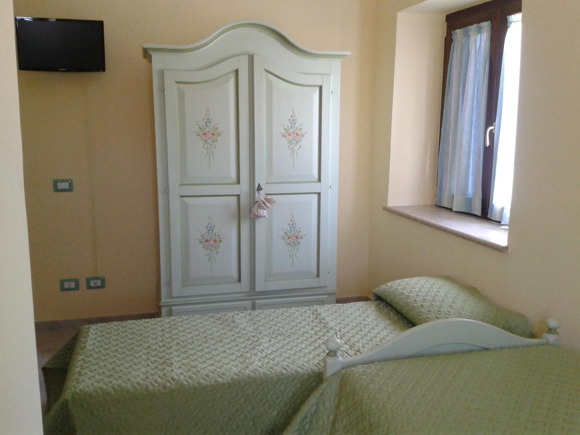 Azienda Agrituristica La Tenuta Del Falco Piedimonte San Germano 部屋 写真